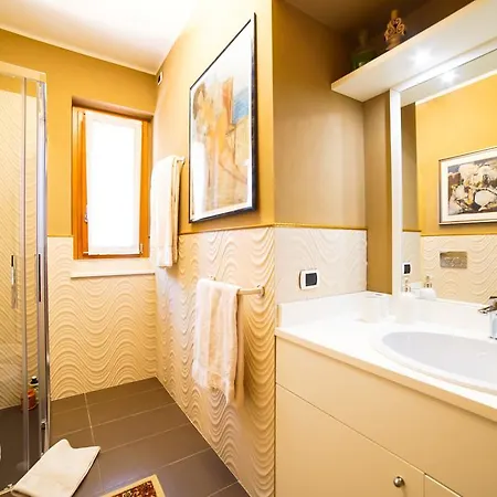 La Volpe Dorata Stresa