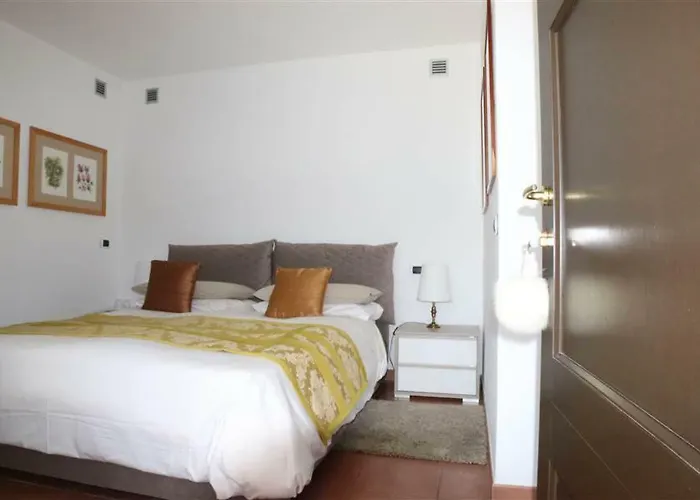 La Volpe Dorata Bed & Breakfast Stresa